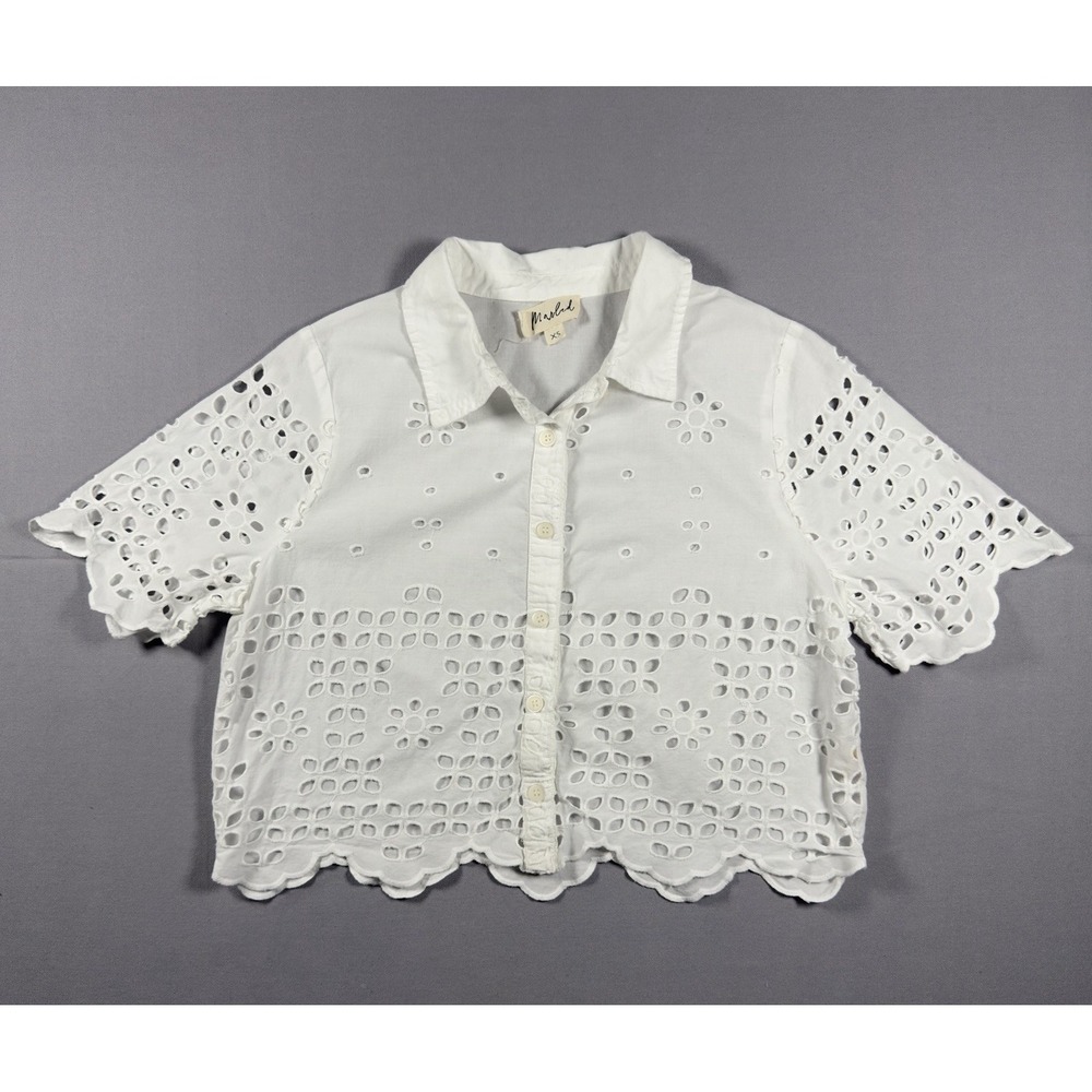Marled Women's XS White Eyelet Embroidered Cropped Button Front Blouse